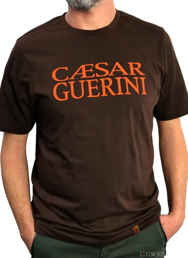 Camiseta marrom com logo Caesar Guerini